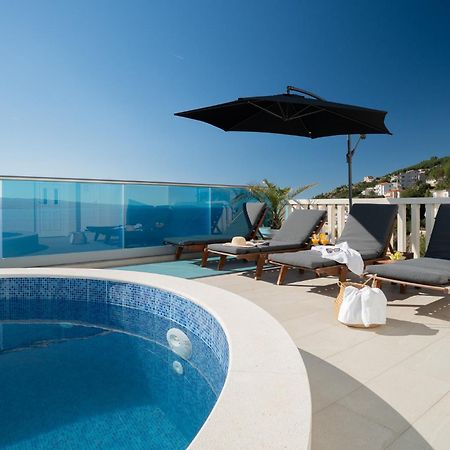 Sunny Hill Apartments With Rooftop Pool Celina Exteriör bild