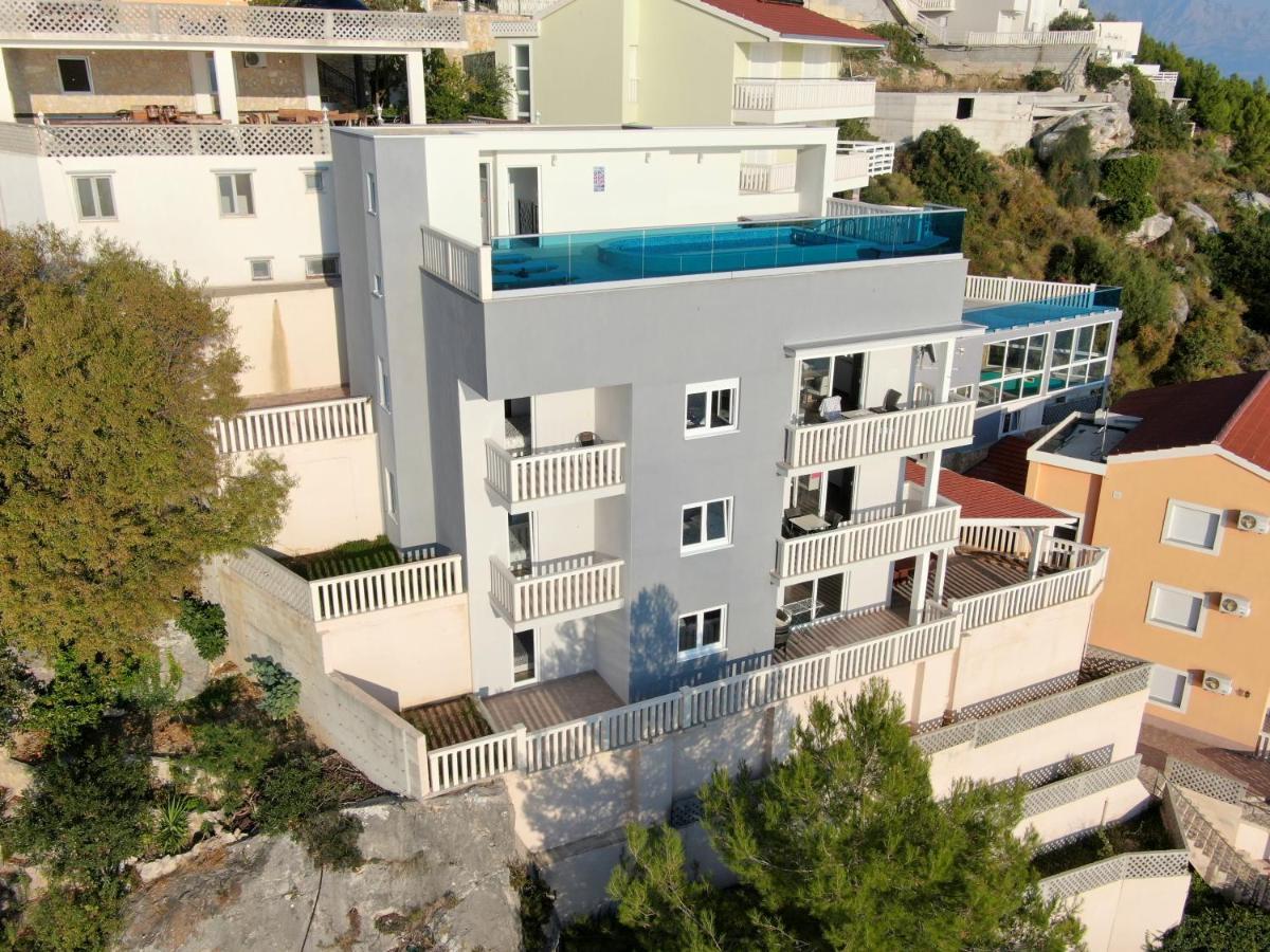Sunny Hill Apartments With Rooftop Pool Celina Exteriör bild