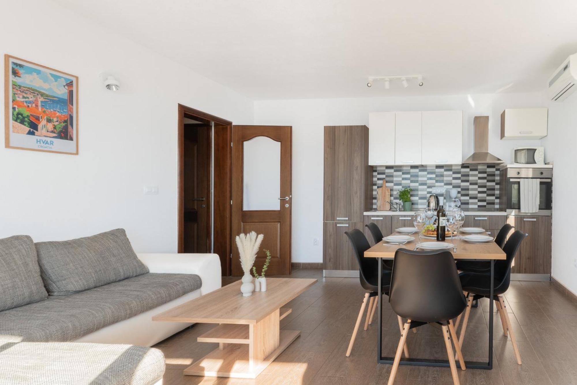 Sunny Hill Apartments With Rooftop Pool Celina Exteriör bild